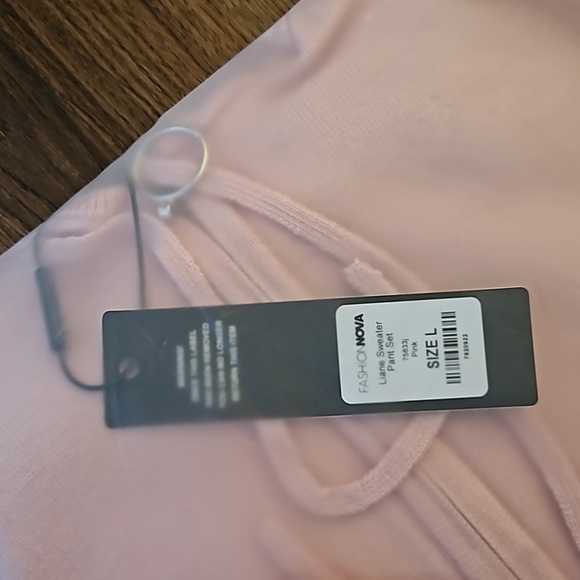 Sweater Pant Set - Pink Size Large - Picture 11 of 12